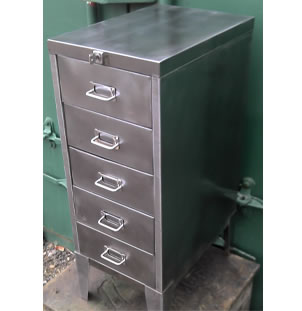Vintage Polished 1960's 5 Drawer Cabinet