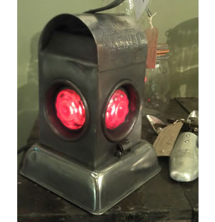 Rail Workers Paraffin Lamp Based Light