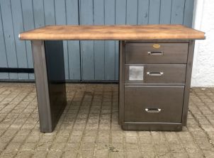 Small polished single pedestal desk